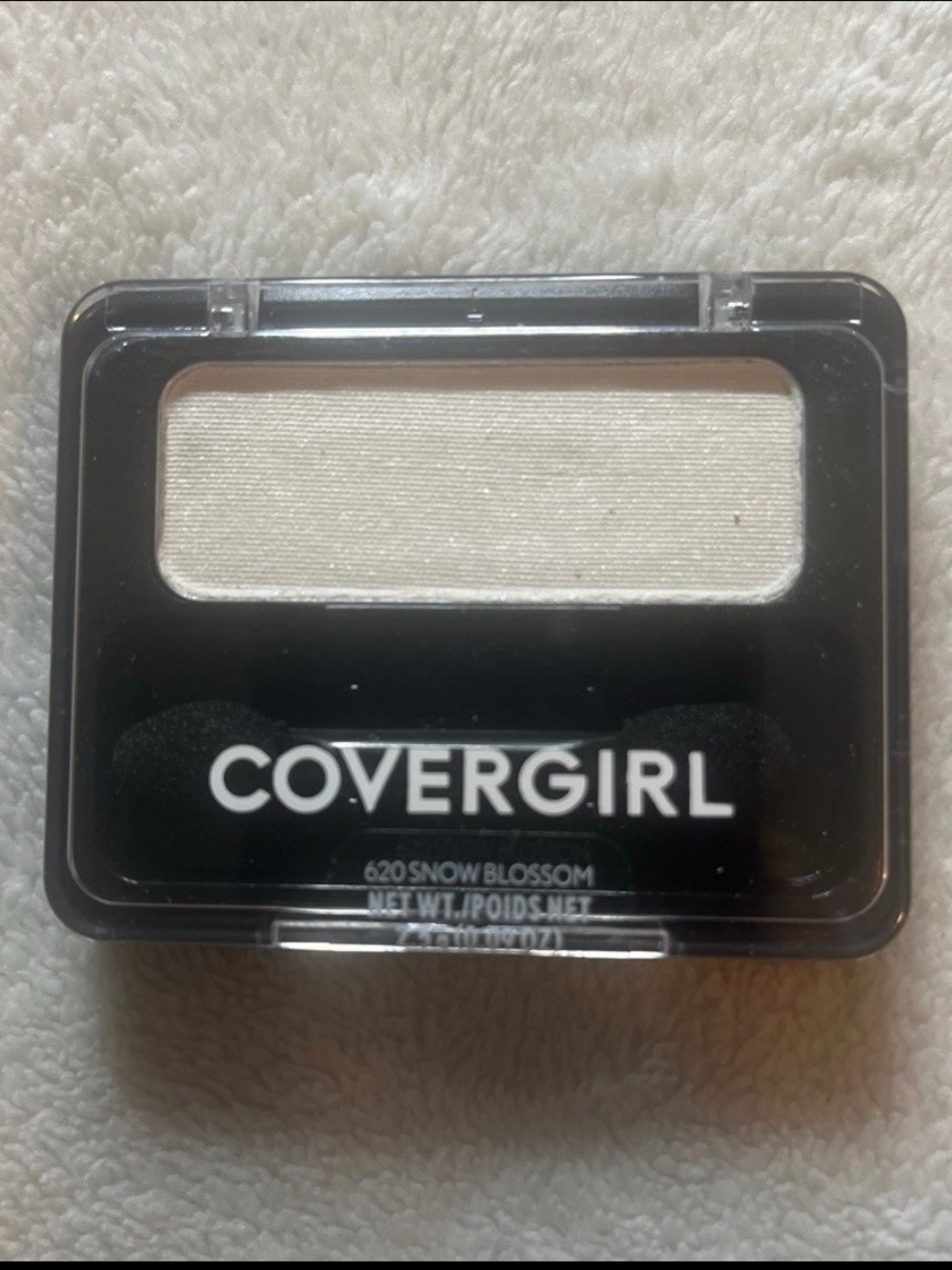 New COVERGIRL Snow Blossom Eyeshadow Eye Enhancer Sealed